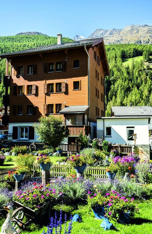 Haus Amour Saas-Grund Buitenkant foto