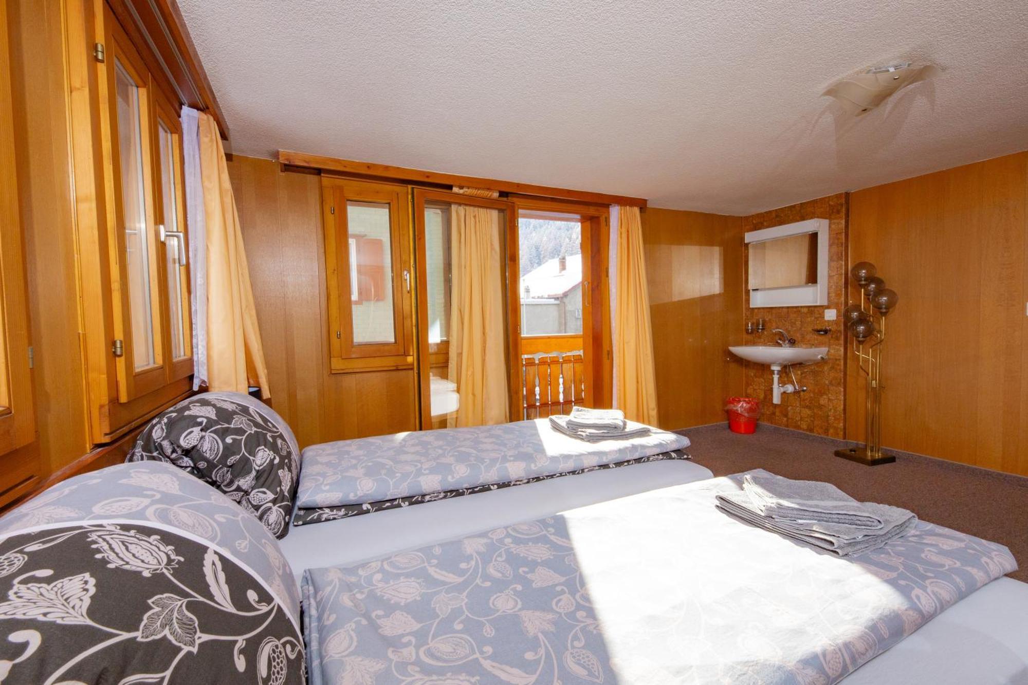 Haus Amour Saas-Grund Buitenkant foto